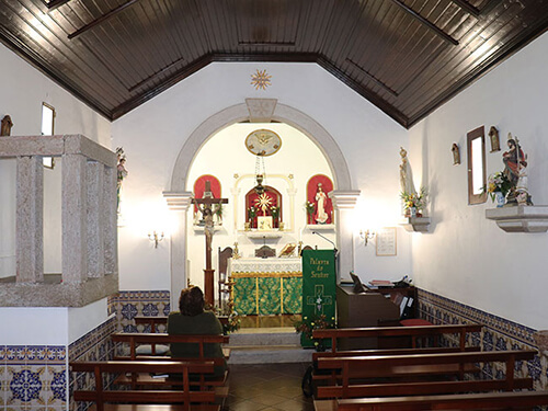 Capela Ponte de Lousa interior